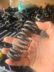 Lò xo nén phi 30 (sợi 4mm dài 85mm)✅✅✅