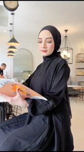 Gamis Abaya Turkey Dress Turki Baju Muslim Wanita Arab Dubai Farrel 964 Black Swarozsky Busui Dewasa Warna Hitam Jetblack Bordir Terbaru 2022 Viral Kekinian Simple Elegan Mewah YM deFashion