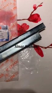 Rel Kaca Pintu  Mobil PS190 SPECIA MC905989 BC-131