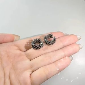 D24 Titanium steel Korean fashion ear clip punk simple mens ear bone clip titanium steel tide men and women earring钛钢韩国时尚耳夹朋克简约男士耳骨夹钛钢潮男女耳环