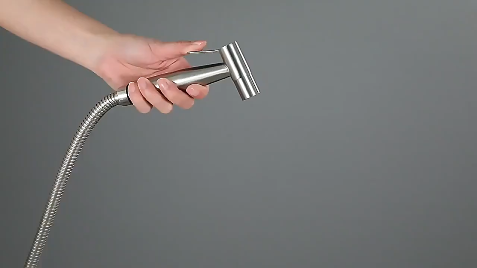 Vòi xịt bồn cầu vòi xịt nhà vệ sinh chất liệu INOX 304 ren tiêu chuẩn 21mm