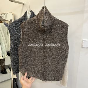 Korean Retro Stand Collar Soft Cozy Knitted Short Sleeveless Vest Womens Winter New Style Layering Short New Arrival Top