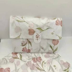 Tulip Floral Printed Wrapping Sheet Delicate Decorative Paper For Gift Packing Holiday Surprise Arrangement And Handmade Styling