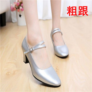 Sunshine ยี่ห้อผู้หญิง Silver Square Dance รองเท้าส้นต่ําสําหรับ All Seasons อเนกประสงค์หนังด้านบนและ Sole Buckle ปิด