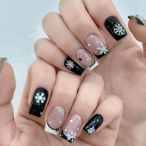 เล็บปลอมแบบกดติด 24 ชิ้น ทรงสี่เหลี่ยม ความยาวปานกลาง ลายจุด เล็บปลอมลายเกล็ดหิมะสำหรับฤดูหนาว ใช้ซ้ำได้ ตกแต่งคริสต์มาส