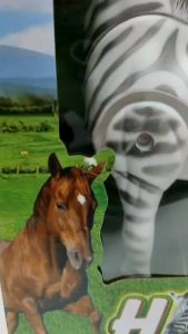 D Kids ม้าลายของเล่น ของเล่นเด็ก โมเดลสัตว์ ใส่ถ่านเดินได้ มีเสียง มีไฟ สวยมาก