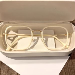 Retro Fashion Anti-blue Light Glasses Men Women Transparent Computer Glasses Frame Eyeglass Frame Flat Glasses Square Eyeglasse