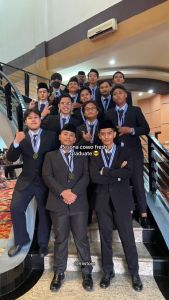 Jas Pria Hitam Polos Slimfit Formal Kerja Kantor Wisuda Blazer bahan Semi Woll berkualitas terbaik