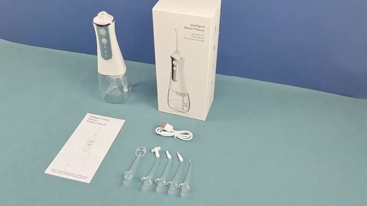 Panasonicไหมขัดฟันพลังน้ำ water flosser รุ่น L10 Cordless Power Flosser เครื่องฉีดพ่นน้ำทำความสะอาดซอกฟัน  ถังเก็บน้ำขนาด 300 มล. หัวฉีด 5 อัน