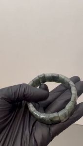 CRYSTAL - Natural Green Rutile Bracelet | 天然绿发手排