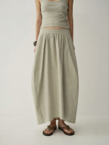 INSIS FEMME | Simple and Elegant Gathered Split Cocoon Flower Bud Half Skirt Cotton