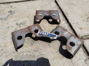 BESI PLAT TATAKAN TAHANAN JOK JOG MOTOR GL 100 TEBAL DUDUKAN JOK HONDA GL 100 TEBAL MIRIP ORI ORIGINAL DUDUKAN JOG HONDA GL 100 PANGKON JOK PANGKON JOG PANKON JOK PANKON JOG MOTOR GL 100 PENAHAN JOG GL 100 PENAHAN JOK GL 100 TAHANAN JOG GL 100