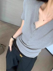 HUOLISI | Vintage High-Quality Fitting V-Neck Knit Top Ice Silk