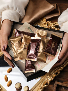 Thickened Disposable Handmade Baking Caramel Packaging Bag Almond Nougat Candy Coffee Candy Machine Sealing Bag Snack Packaging Box