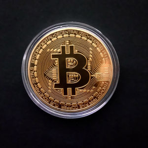 Gold Plated Bitcoin Coin Collectible Art Collection Gift Physical Commemorative Casascius Bit BTC Metal Antique Imitation