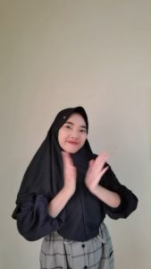 Laiqa - Kerudung Sekolah Premium By Shafia Hyza