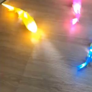 Mainan Edukasi Anak ikan Hiu Baby Shark berjalan biru pink biru tua merah lampu musik