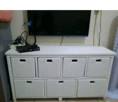 Redy Stok Lemari Laci Rotan Sintetis 7.Samping Meja Tv Rak Laci Serbaguna