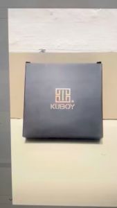 Kuboy Kotak Rokok Keren Bahan Metal Lapis Kulit Muat Banyak Cigar Box Khusus Rokok Standard / Filter 8mm