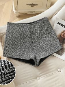 Quần Short Len Kẻ Caro Cạp Cao Màu Xám Cho Nữ Mùa Xuân Thu Thường Ngày Quần Ống Rộng Chữ a Ngắn Mặc Ngoài Trời