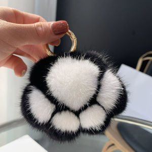 Lovely Fluffy Cat Paw Keychain Fur Hair Pompon Keychain For Women Girls Cute Animal Paw Pendant Key Ring On Bag Car Trinket