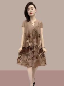 ชุดเดรสยาวปานกลางทรงเอผ้าลายดอกไม้แขนสั้นคอวีสำหรับผู้หญิงไซส์ใหญ่ ฤดูร้อน 2024 กระโปรงทรงเอเอวสูง ชุดทำงาน