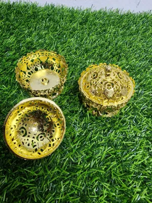 7 Cm x 7 Cm Bekas Kerawang Bunga Rampai /Souvenir Doorgirft Gift VIP Bekas Telur /Doorgirft Wedding /Baby Showers/ Bridal Showers