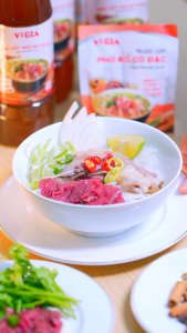 Combo (1 chai  + 3 gói) Nước Cốt Phở Bò 1kg + Nước Cốt Phở Gà 100g an toàn thơm ngon chuẩn vị