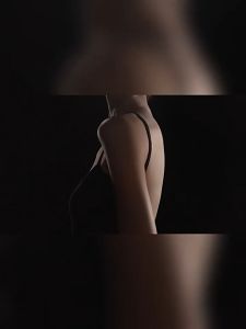 Watercome Pencuci Badan🧼水之蔻持久留香沐浴露300ml 烟酰胺精油香氛 Shower gel Niacinamide Essential Oil Fragrance