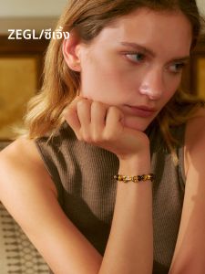 สร้อยข้อมือ ZEGL Designer สำหรับผู้หญิง ฤดูใบไม้ร่วง/ฤดูหนาว หินตาเสือ ประดับโบว์ผีเสื้อ หรูหรา สร้อยข้อมือแฟชั่น สร้อยข้อมือแบบใหม่