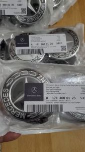 Bộ 4 Logo mâm xe cho xe Mercedes (đường kính 75mm) phù hợp cho các xe Mercedes khác nhau. MecBo75