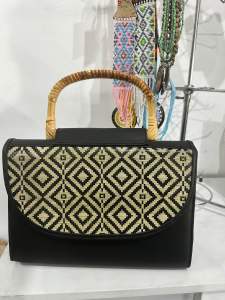 Woven Handbag Bamboo & Rattan Handle | Contemporary Traditional Sabahan