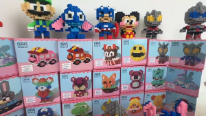 YONGQING 🔥ขายร้อน🔥 บล็อคตัวต่อ100 รูปแบบ ส่งแบบสุ่มกล่องเล็ก บล็อกตัวต่อ อนุภาคขนาดเล็กของเล่นบล็อคตัวต่อ ตัวต่อ รูปสัตว์การ์ตูน 3D น่ารัก ของเล่นเด็ก ของขวัญสำหรับเด็ก