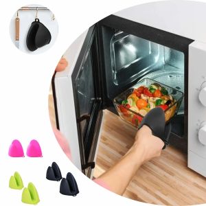 2PCS ซิลิโคนเตาอบถุงมือซิลิโคนฉนวนกันความร้อน Pad ถุงมือหนาความร้อนฉนวนมือคลิป Anti Scald และ Anti SLIP ถุงมือคลิป