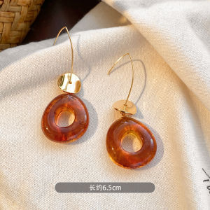 Retro Acetate Earrings for Women Elegant Amber Colored Fashion Jewelry round Shape Non-Tarnish Copper Alloy Daily Wear