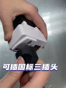 TOOLIX CO-6S ปลั๊กแปลงขาแบน มีสวิตซ์ WARRANTY 1 MONTH