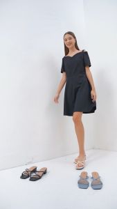 assda fashion / sandal wanita terbaru 2025 / sandal cewek kekinian / sandal perempuan kondangan / sandal hak 3cm / sandal perempuan selop / Sendal Wanita | Sendal Hak Tahu 5 Cm / Sendal Teplek Flat Cewek Pergi Santai Rumahan / Sandal Heels Tali Wanita