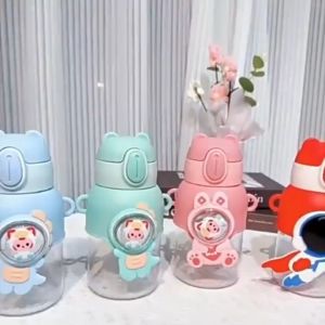 พร้อมส่ง ขวดน้ำเด็กไปโรงเรียน 600ml และสายคล้อง แบบพกพา ขวดน้ำเด็กขวด