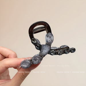 กิ๊บติดผมแบบสองด้านสีโมลานด์สไตล์เรียบง่ายโปร่งใสสำหรับผู้หญิง กิ๊บติดผมทรงฉลามสำหรับหน้าท้อง กิ๊บติดผมแฟชั่นฤดูร้อน 2024