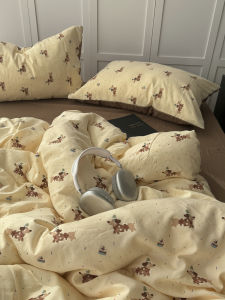 Ins Vintage Sausage Dog Washed Cotton Comfortable Skin-friendly Bedding Set Dormitory Three-piece Coverlet Quilt Cover