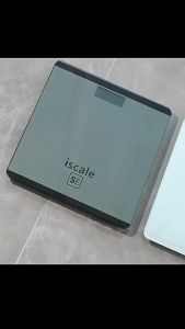 Portable Iscale Digital LCD Electronic Weighing Scale Tempered Glass Bathroom Weighing Scale (RANDOMCOLOR) Keimav