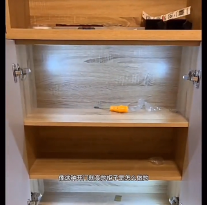 Hinge Light Hinge LED Light Wardrobe Lighting High Light Brightness Cabinet Hinge Lamp with 3 LED Lamp Beads for Cabinet Lighting (LED Light + Battery)