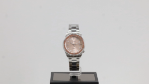 ALBA นาฬิกาข้อมือผู้หญิง Boyish Quartz รุ่น AG8L43X ขนาด 36 mm.