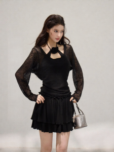 THROUS | Áo Blouse Không Tay Mỏng Nhẹ và Chân Váy A-line cho Mùa Hè