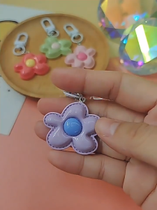 Flower Keychain Colorful Dopamine Accessory Cute Girl Resin Pendant For Friend student Gift