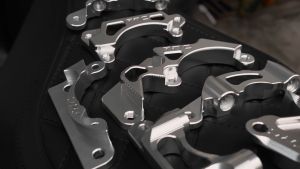 TRC Racing CNC Brake Caliper Bracket 4 POT Sniper 150 155  Front Axial Slim Mags or Rim Set 8032