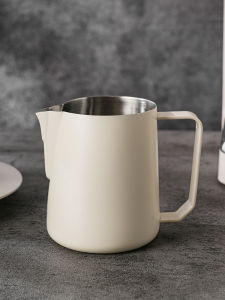 Coffee Latte Cup 304 Stainless Steel Parrot Mouth Frothing Pitcher Milk Cylinder 450ml Milk Frothing Cup Coffee Latte Handy Gadget