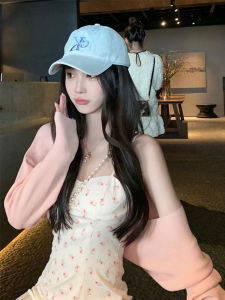 ผ้าไหมน้ําแข็งถักผู้หญิงฤดูร้อนบางแขนสั้นเสื้อกั๊กป้องกันแสงแดดสําหรับงานเลี้ยงวันเกิด 18-24 พร้อมรูปแบบการพิมพ์