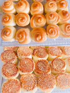 Honey Crust Mini Bread Hand Torn Old Fashioned Nutritious Breakfast Snack Bean Paste Filling Soft Bread from Fujian China