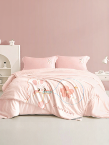 Boyang Home Textile | All Season Silk and Cotton Quilt